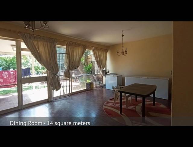 3 BEDROOM TOWNHOUSE FOR SALE IN HIGHLANDS NORTH